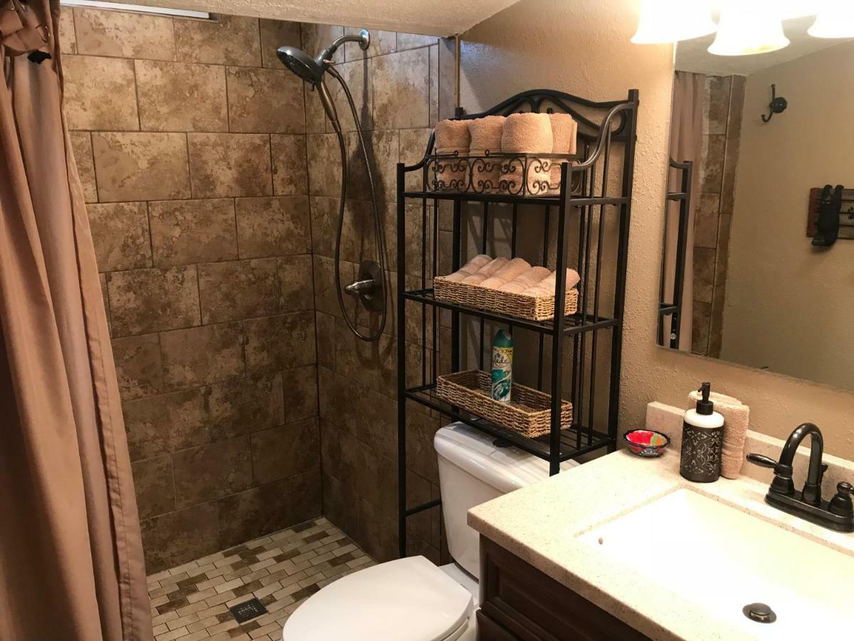Gonzales Cozy Little Bear Cabin Ruidoso Exterior foto
