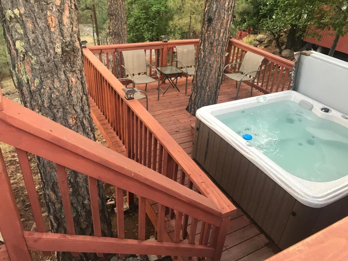 Gonzales Cozy Little Bear Cabin Ruidoso Exterior foto